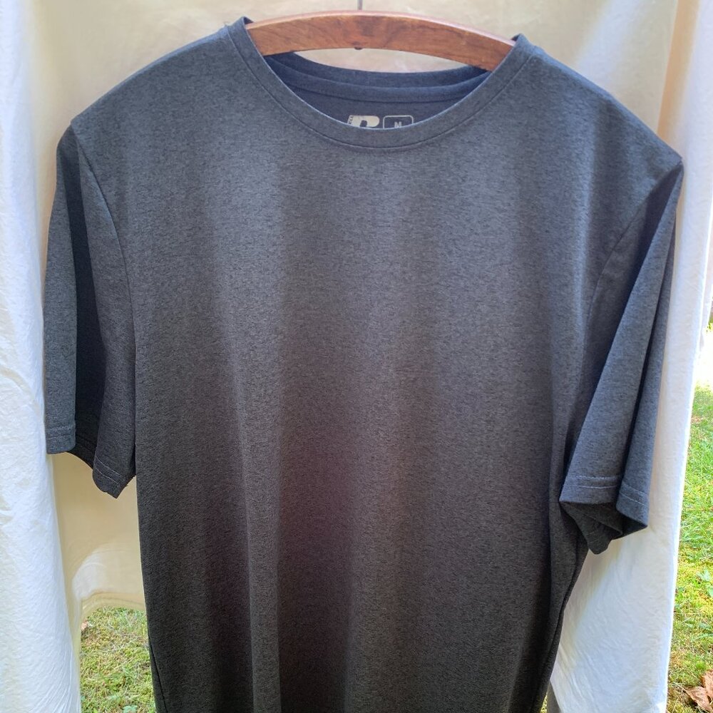 Russell training fit fresh force t shirts Size M